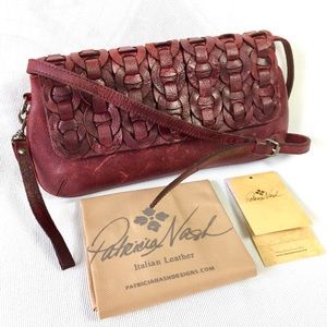 NEW Patricia Nash Leather Round Chain Link Purse